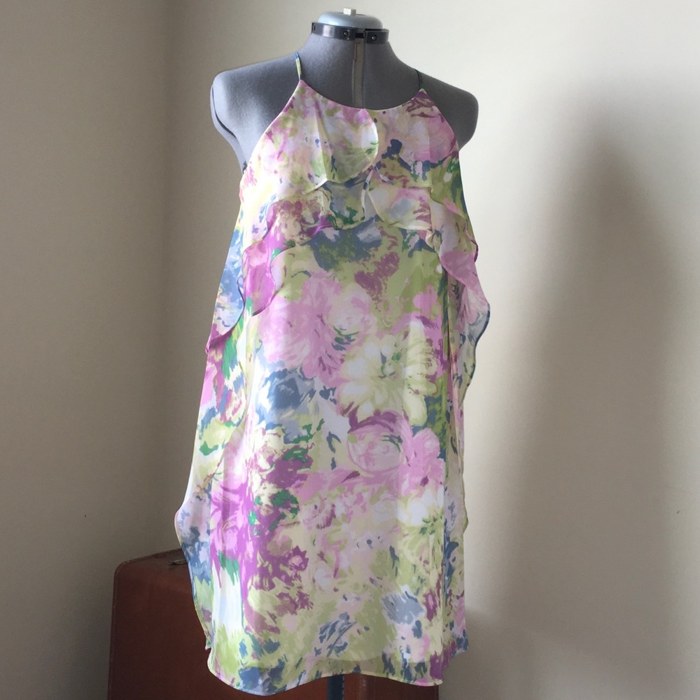 Cross Spaghetti Strap Shift Dress - Picture 2 of 8